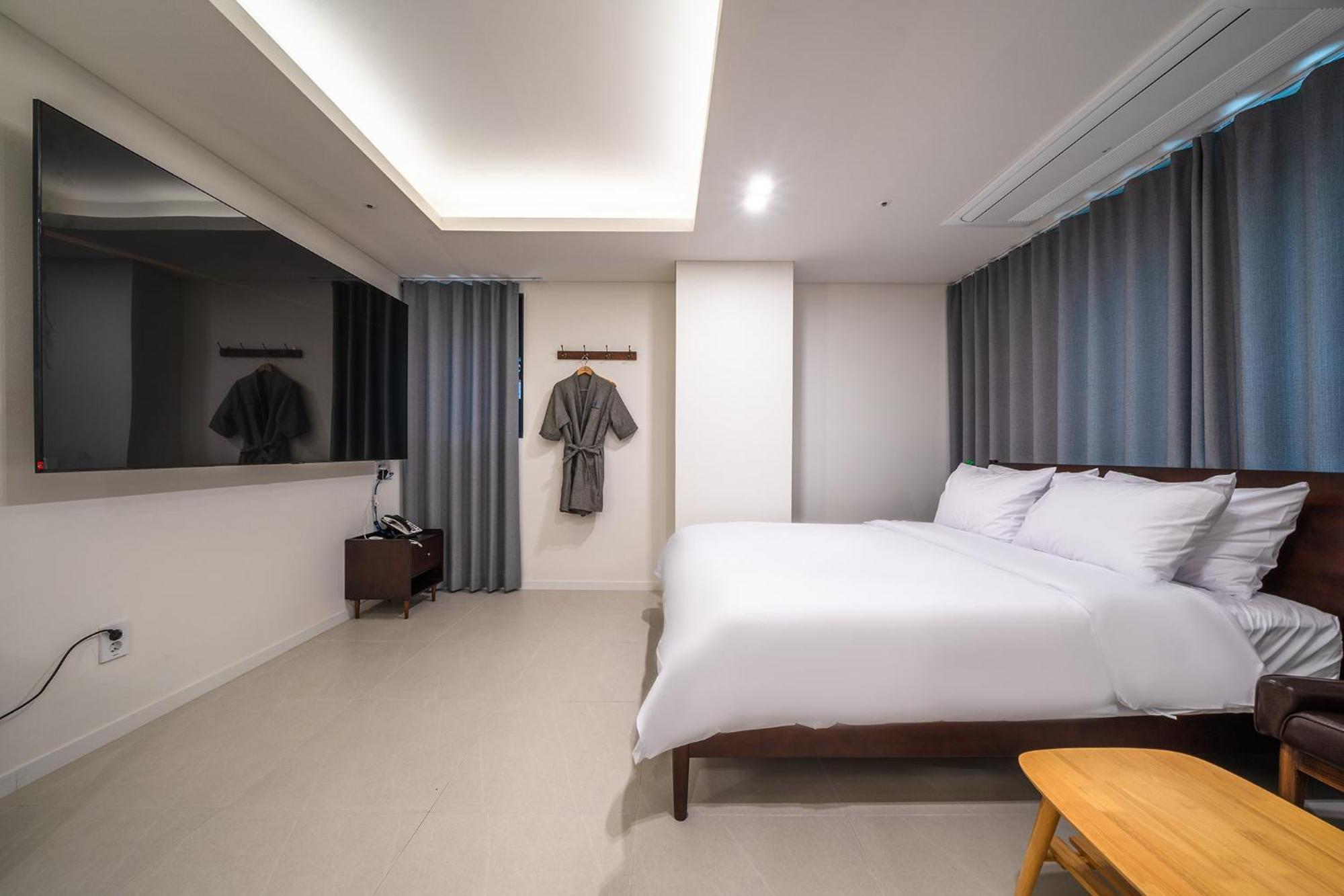 Bluebird Hotel 인천 외부 사진